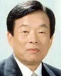 수필가, 대학교수, (전직)기초단체장인 고동주의 대표 이미지