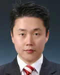 (전직)검사인 한정일의 대표 이미지