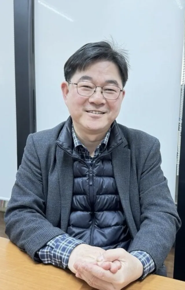 변호사인 황필규의 대표 이미지