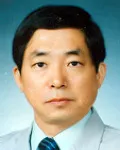 (전직)행정공무원인 이용철의 대표 이미지