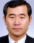 행정공무원인 이지한의 대표 이미지