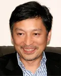소설가, 대학교수, 영화배우인 시마다 마사히코의 대표 이미지