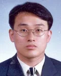 행정공무원인 이준오의 대표 이미지
