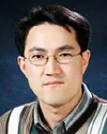 대학교수인 이성중의 대표 이미지