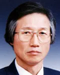 (전직)대학교수인 김종교의 대표 이미지
