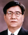 (전직)대학학장, (전직)대학교수인 이일천의 대표 이미지
