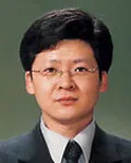 변호사인 마석우의 대표 이미지