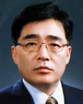 행정공무원인 한우창의 대표 이미지