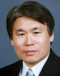 대학교수, (전직)방송인인 강철용의 대표 이미지