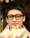 가수인 최현준의 대표 이미지