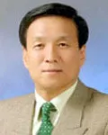 대학교수인 김천제의 대표 이미지