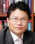 대학교수인 이용수의 대표 이미지