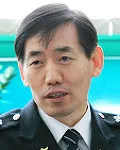 (전직)경찰공무원, 정당인인 정용선의 대표 이미지