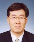 전문경영인인 김민근의 대표 이미지
