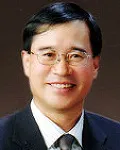 행정공무원인 오춘석의 대표 이미지