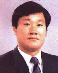 대학교수인 조충현의 대표 이미지
