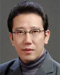 탤런트인 홍륜의의 대표 이미지