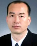 정치인인 함윤철의 대표 이미지