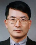 대학교수인 서용권의 대표 이미지