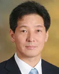 행정공무원인 손창동의 대표 이미지