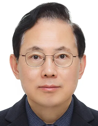 공직유관단체 기관장(임원)인 강건기의 대표 이미지