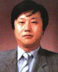 대학교수인 유민수의 대표 이미지