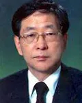 (전직)대학교수인 강신성의 대표 이미지