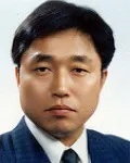 행정공무원인 전충렬의 대표 이미지