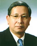 연구인인 강원국의 대표 이미지
