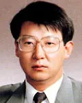 대학교수인 김남춘의 대표 이미지