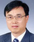 대학교수인 유원종의 대표 이미지