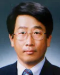안과의사, (전직)대학교수인 김기산의 대표 이미지