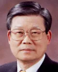 (전직)정무직공무원, (전직)행정공무원인 정수부의 대표 이미지
