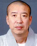승려, (전직)신문인인 현응의 대표 이미지