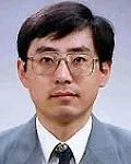 대학교수인 김유단의 대표 이미지