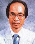 (전직)대학교수인 남정만의 대표 이미지