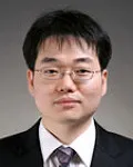 판사, (전직)변호사인 홍준서의 대표 이미지