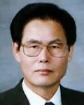 수필가, (전직)중등교원인 강중구의 대표 이미지