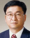 대학교수인 홍성우의 대표 이미지