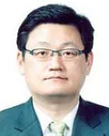 대학교수인 정순섭의 대표 이미지