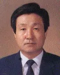 (전직)대학교수인 정영윤의 대표 이미지