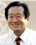 대학교수, (전직)국회의원인 김재홍의 대표 이미지