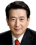 (전직)국회의원, (전직)기업인인 김호연의 대표 이미지