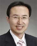 변호사인 권홍철의 대표 이미지