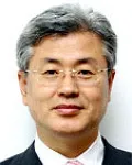 대학총장, (전직)대학교수인 한상식의 대표 이미지