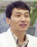 대학교수인 성영철의 대표 이미지