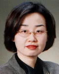 변호사인 윤석희의 대표 이미지