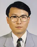 변호사, (전직)검사인 김근재의 대표 이미지