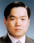 변호사, (전직)검사인 방철수의 대표 이미지