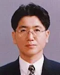 변호사, (전직)판사인 권은민의 대표 이미지